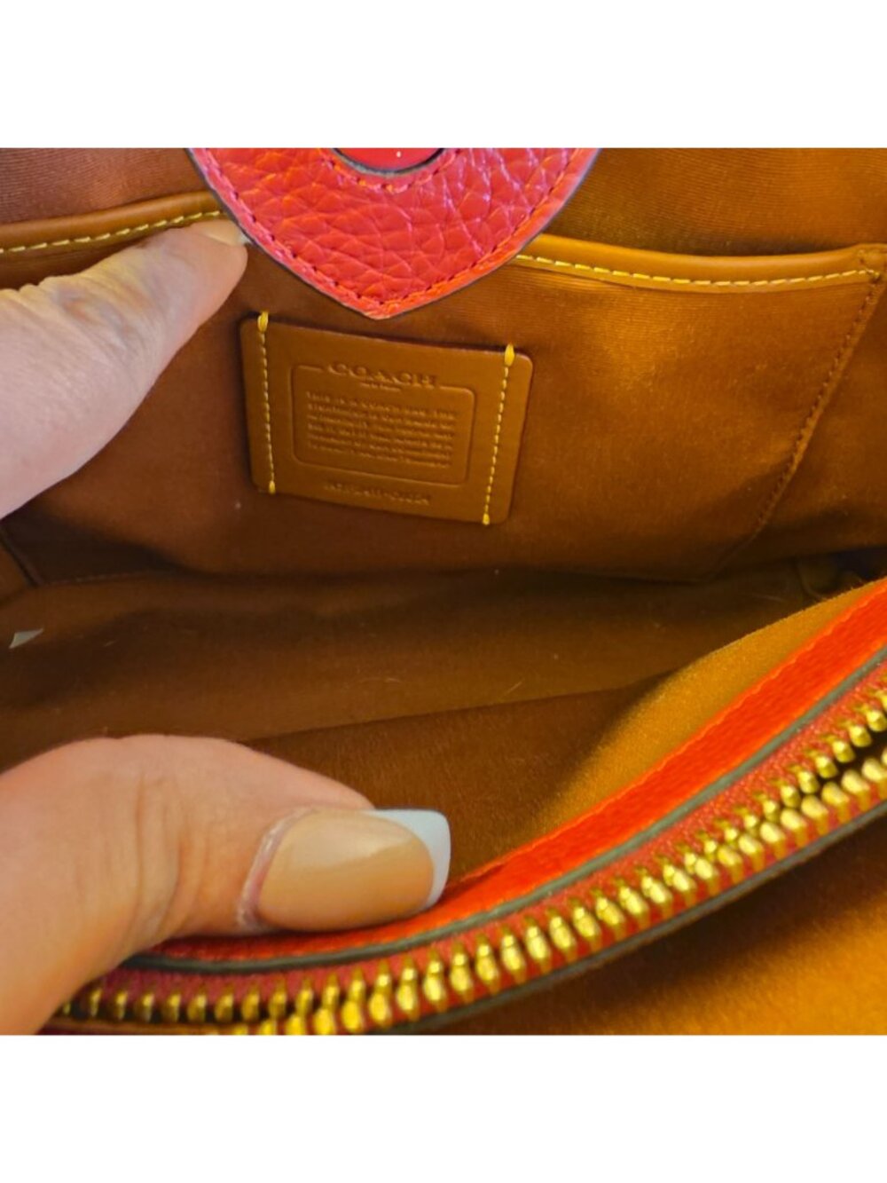 Coach Legacy Medium Carryall 28 Red Pebbled Leather Satchel Crossbody Bag - Picture 8 of 16